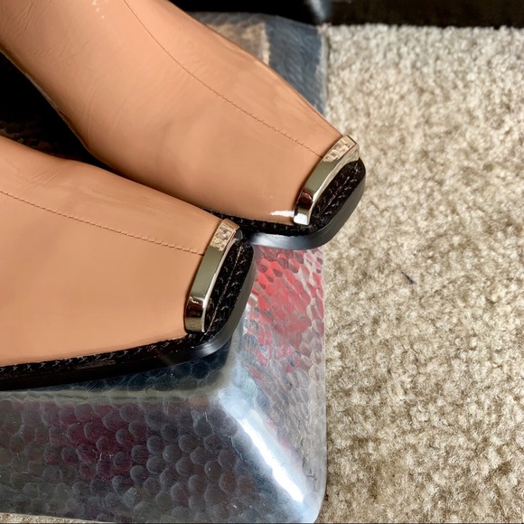 🔴SOLD🔴Jeffrey Campbell Brisbane Square Toe Chels - Picture 4 of 8